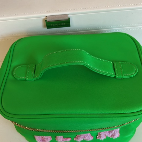 Stoney Clover Lane Vanity Case - Picture 2 of 6